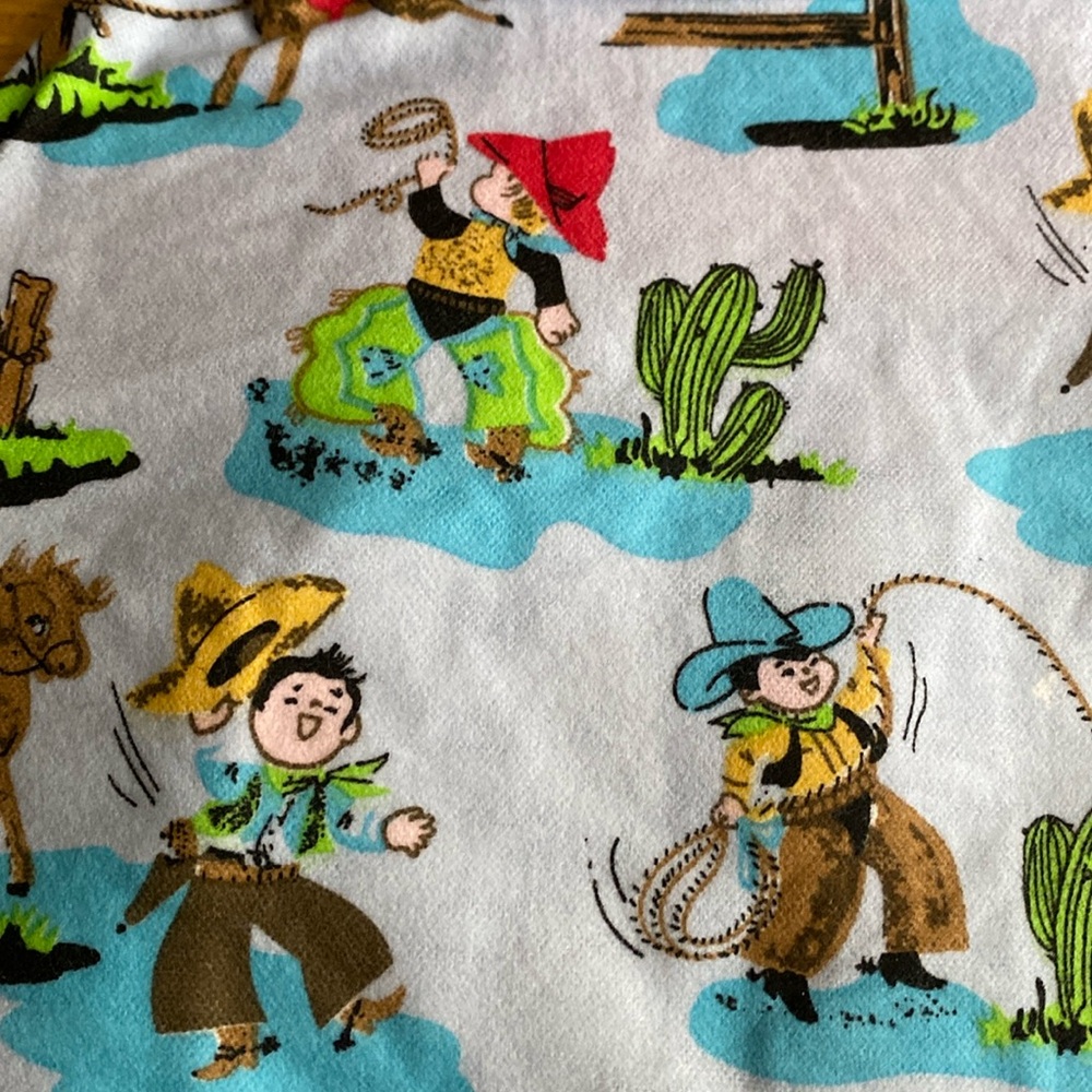 ! Vipoochy Pet Pooch boutique dog fabric suit size M new - Picture 9 of 11